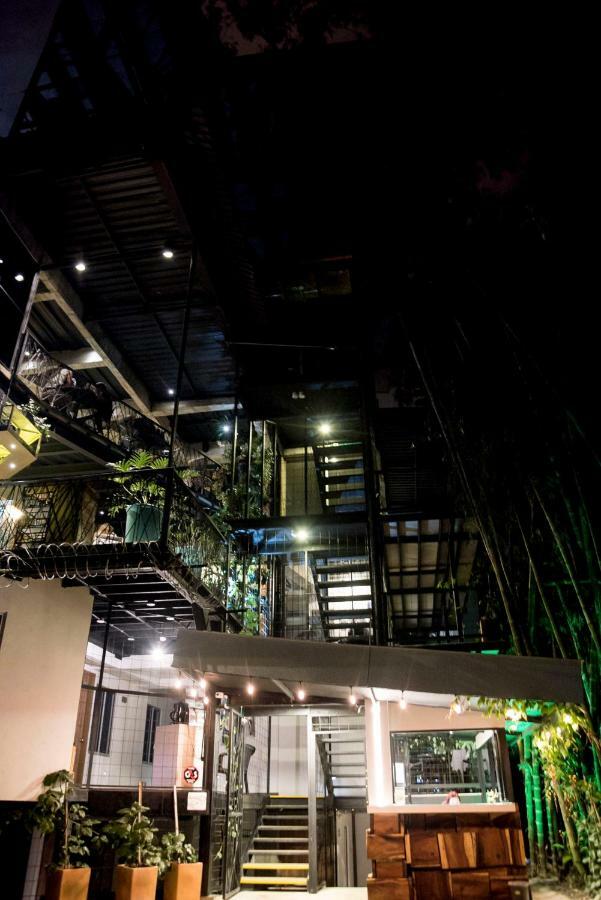 Carriqui Underground Hotel Pereira Exterior photo